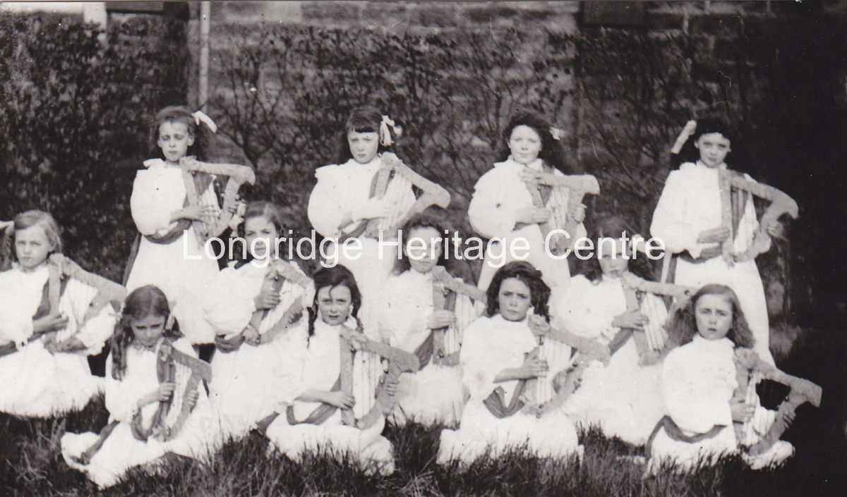 166B - Children with Harps - No further details - Unknown